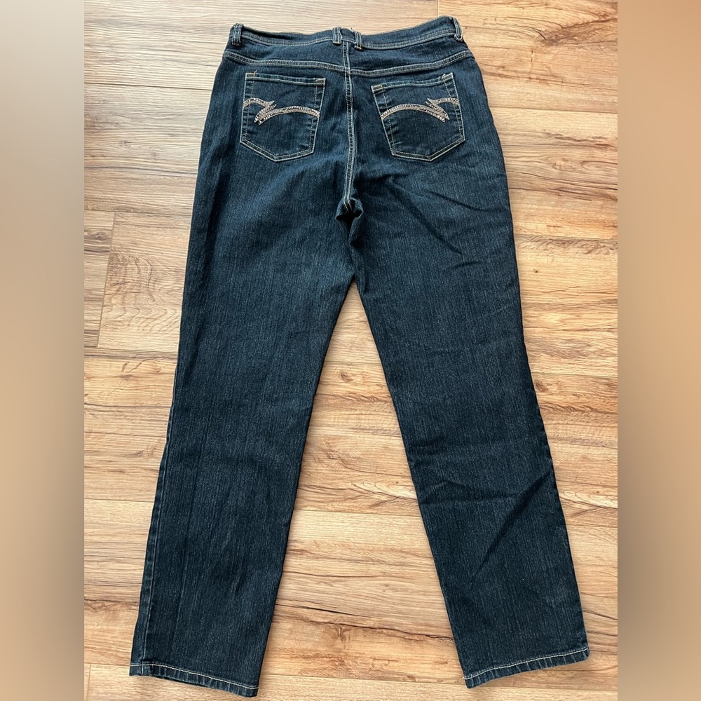 Jeans - Picture 3 of 3